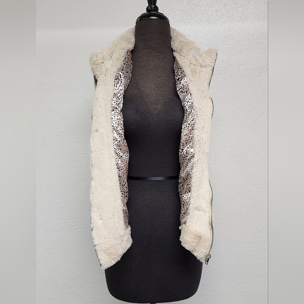Miss Ashley Faux Fur Vest